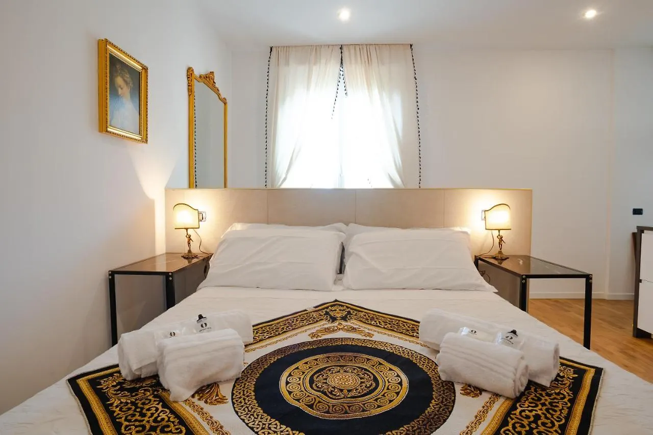 Juliet'S Love - Royal Welcome Apartment Verona 0*,